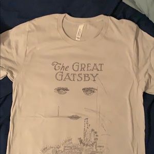 Great gatsby t shirt with word design
